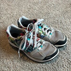 Reebok Multicolor Women's CrossFit Sneakers EUC